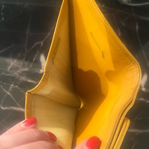 $950 CHANEL Yellow Caviar-Leather Wallet, GUC - Picture 13 of 16